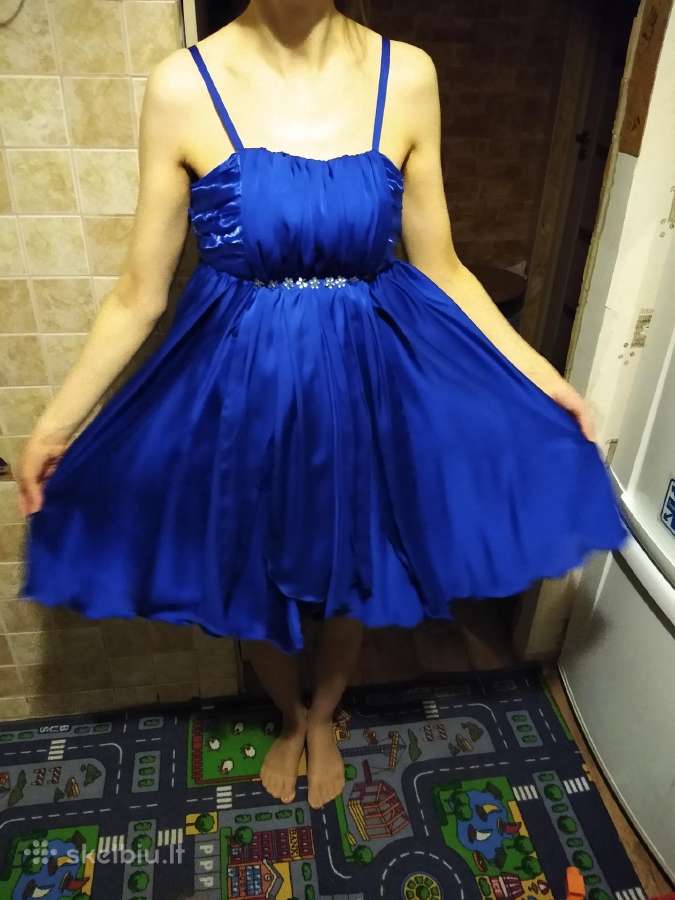 Parduodama proginė suknelė