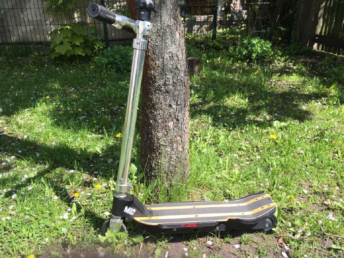 Labai tvirtas paspirtukas Soviet Mig