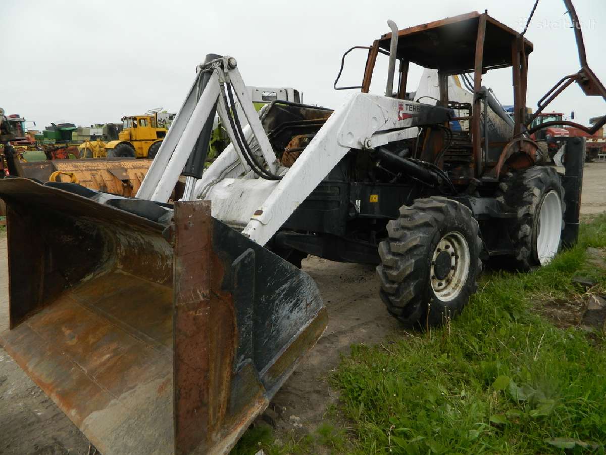 Ekskavatoriaus Terex 820 atsarginės dalys