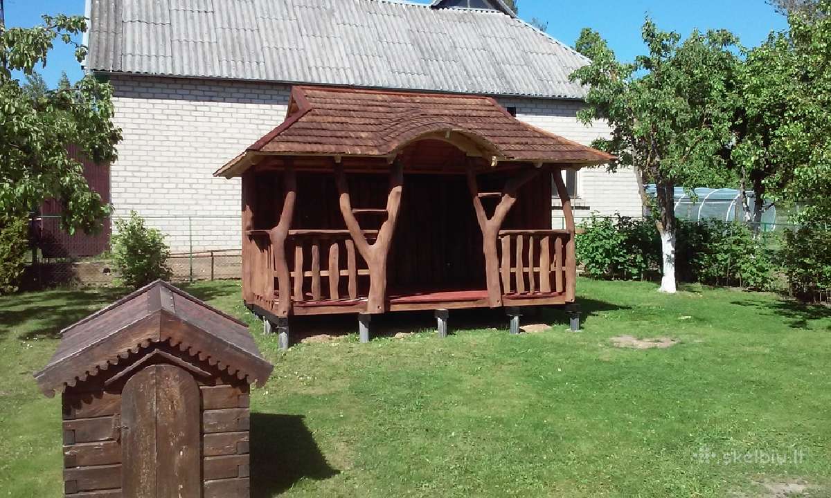 Pavėsinė, medinė šulinio apdaila - nuotraukos Nr. 26