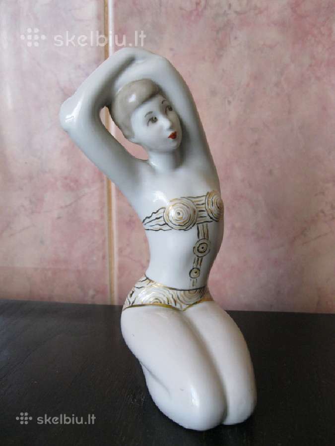 CCCP Porceliano statulele.