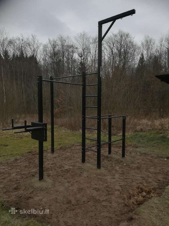 Lauko ir vidaus sporto aikštelės,sūpynės - nuotraukos Nr. 11