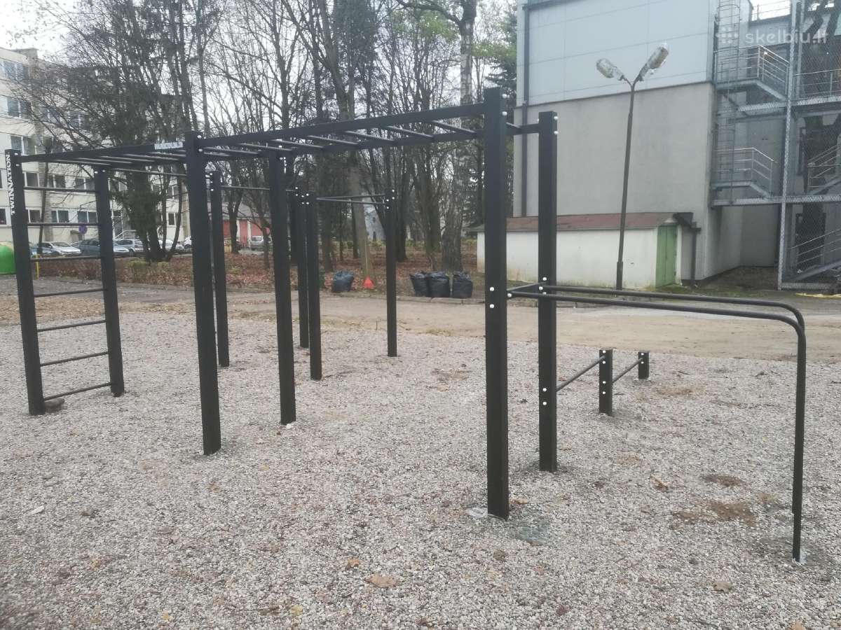 Lauko ir vidaus sporto aikštelės,sūpynės - nuotraukos Nr. 6