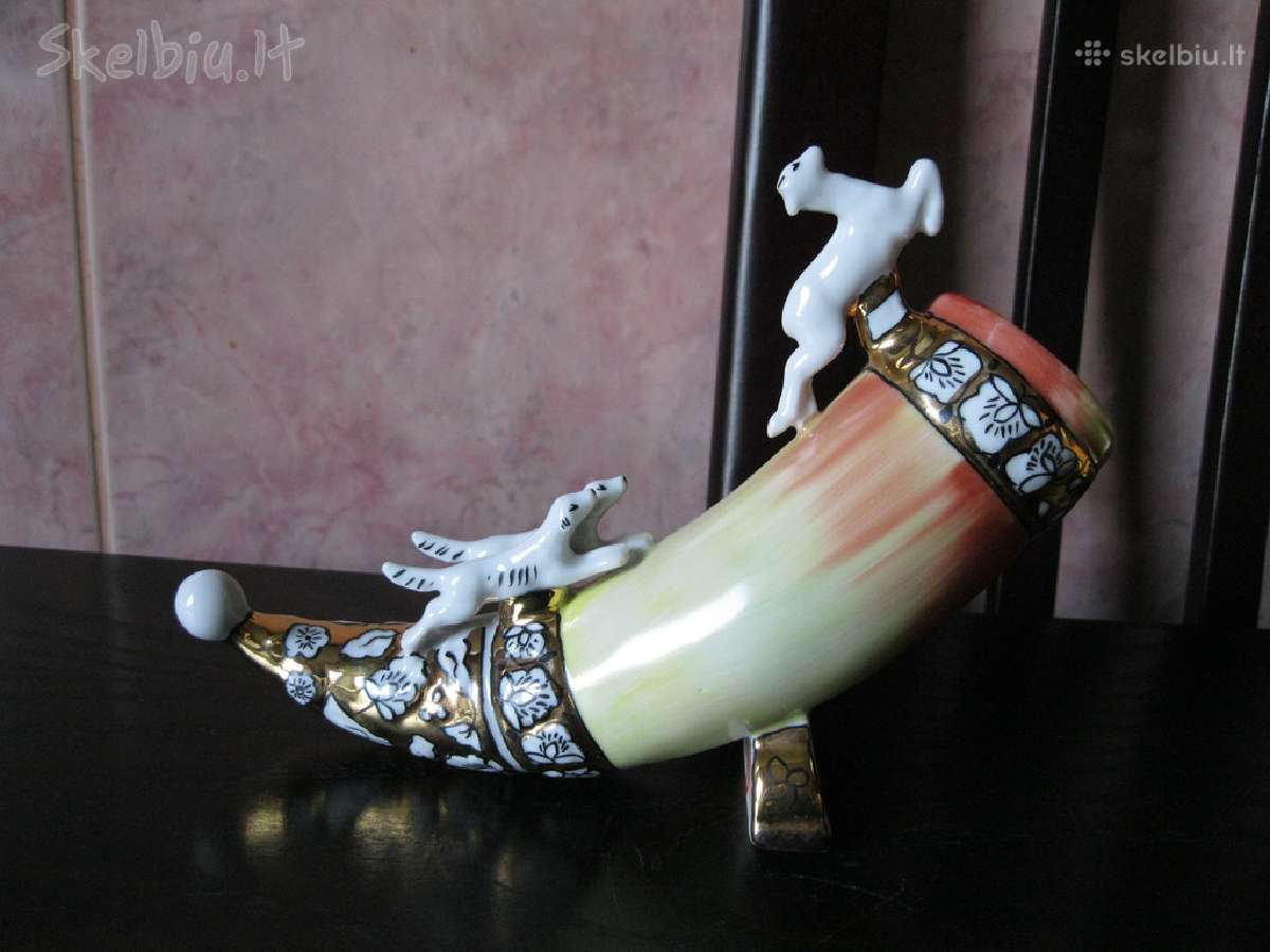 CCCP Porceliano statulele.