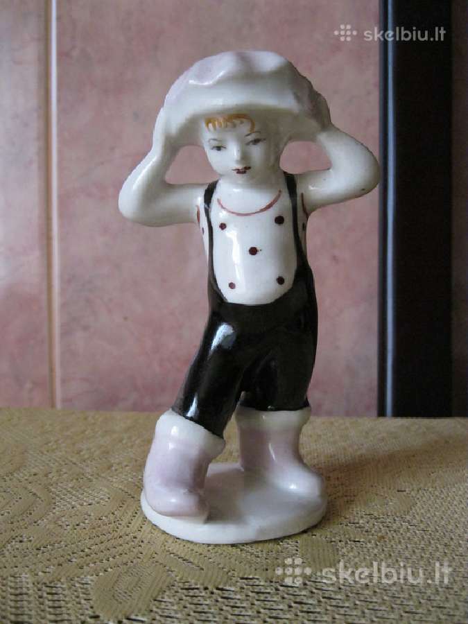 CCCP Porceliano statulele.