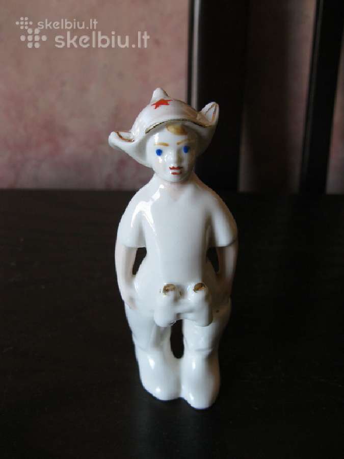 CCCP Porceliano statulele.