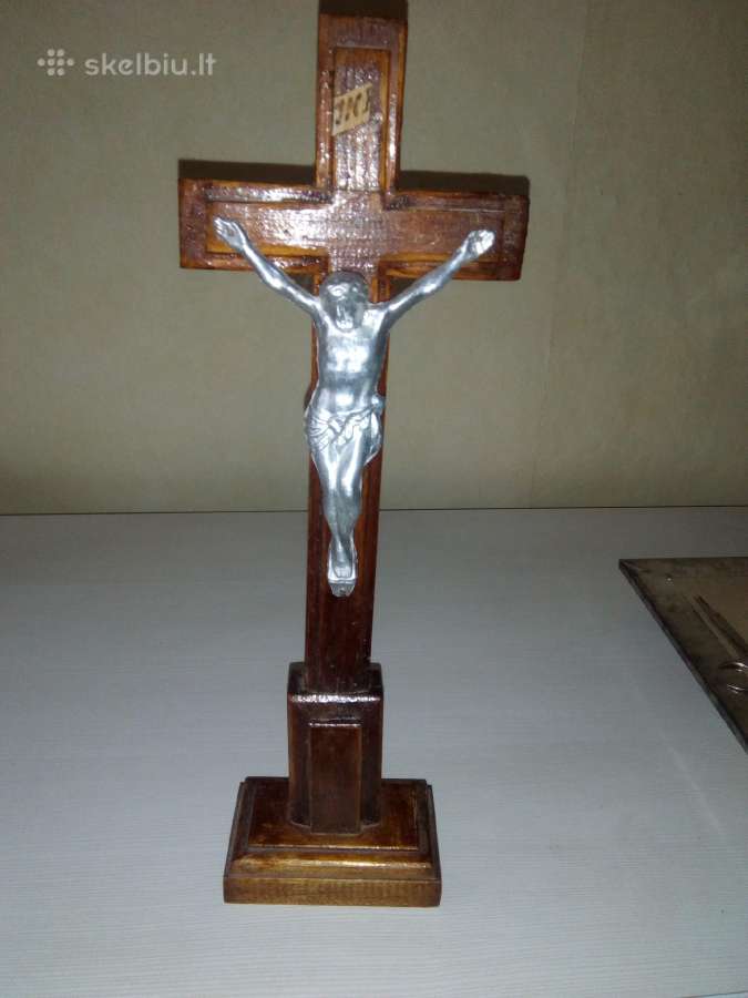 Medinis kryželis 32 cm