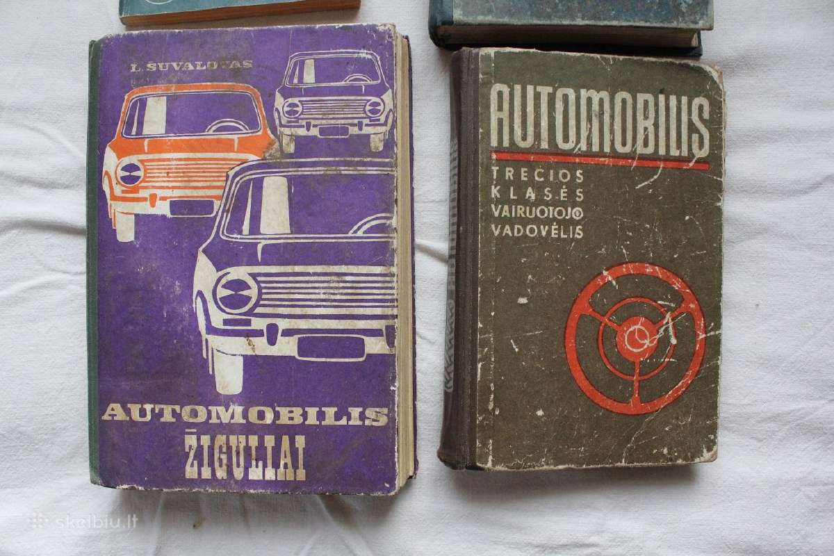 Techninė literatūra traktorių, žemės ūkio vadovai - nuotraukos Nr. 8
