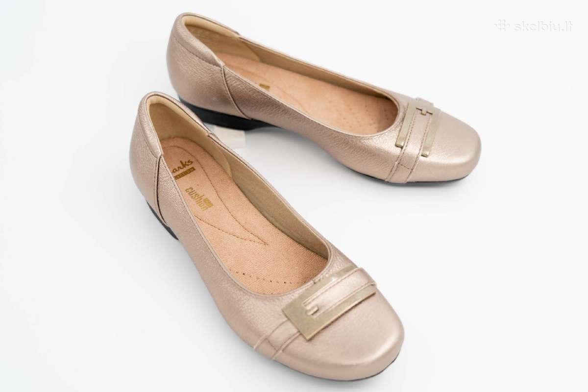 Clarks bateliai