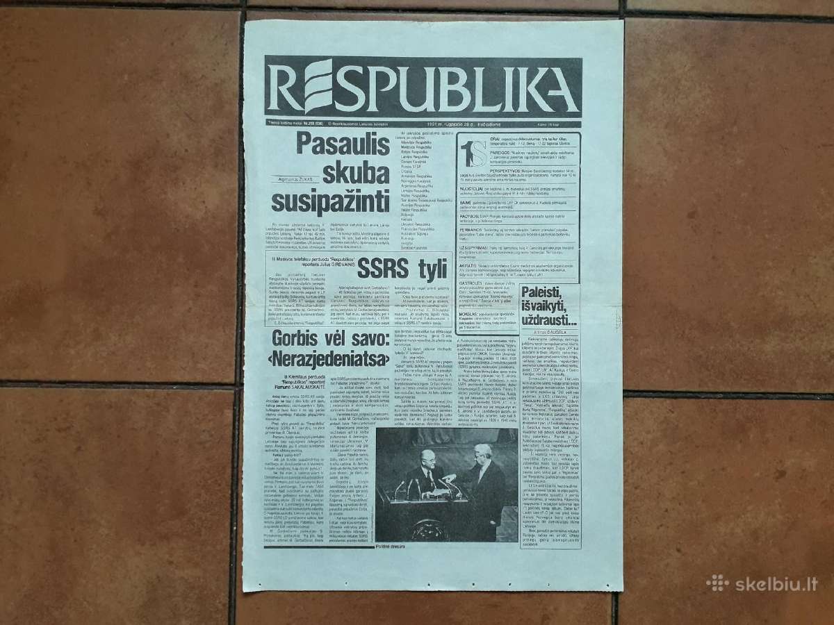 Pirmasis Rusijos prezidentas Borisas Jelcinas - nuotraukos Nr. 2