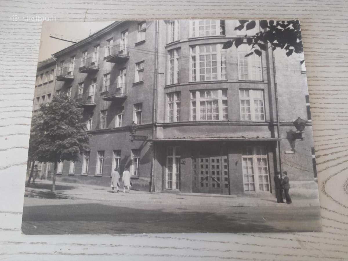 Sena nuotrauka su Klaipėdos konservatorija