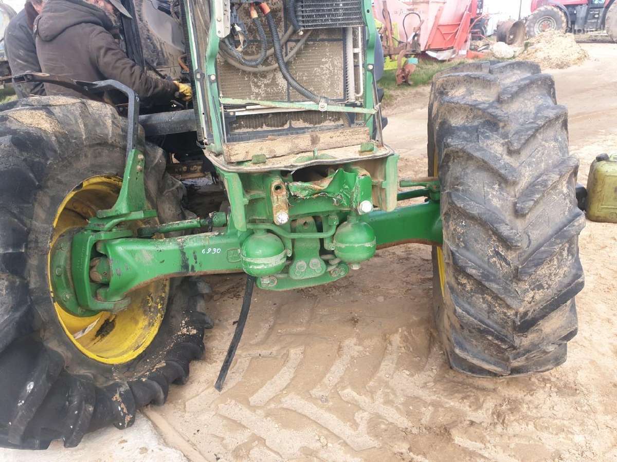 John Deere 6930 Ardomas Dalimis