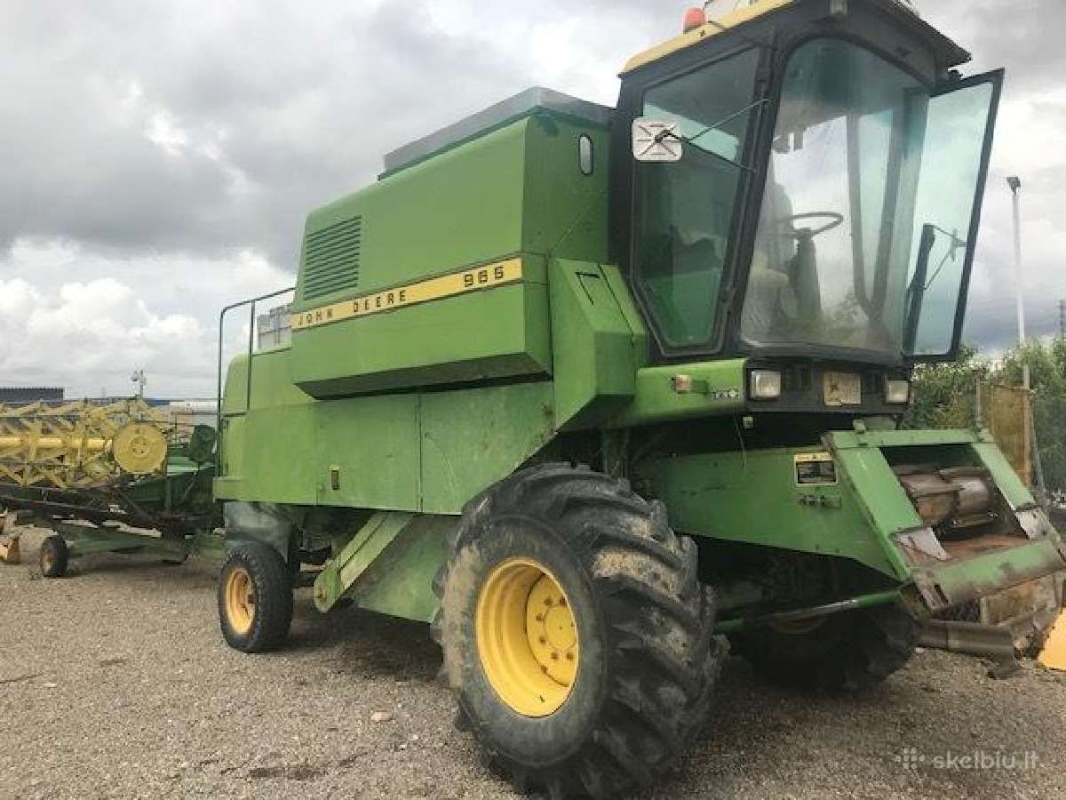 Keli Kombainai John Deere 965 Ardomi Dalimis - nuotraukos Nr. 2