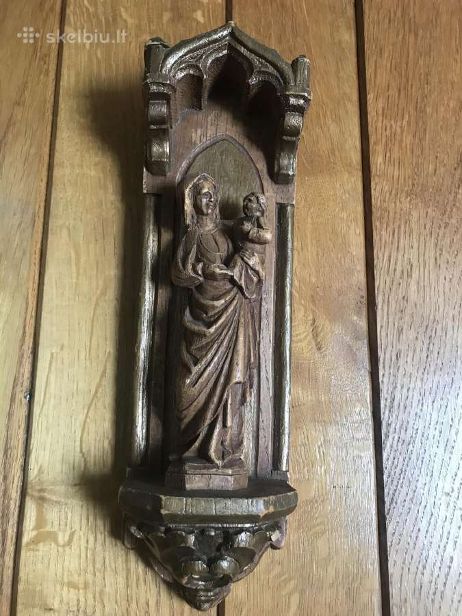 Sv. Mergelės Marijos statulėle