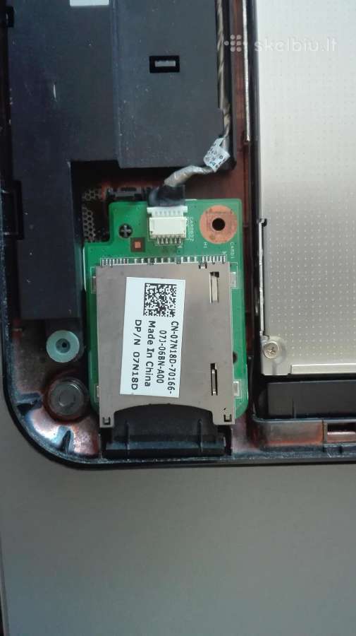 Dell Inspiron N5010 dalimis P10f001 - nuotraukos Nr. 8