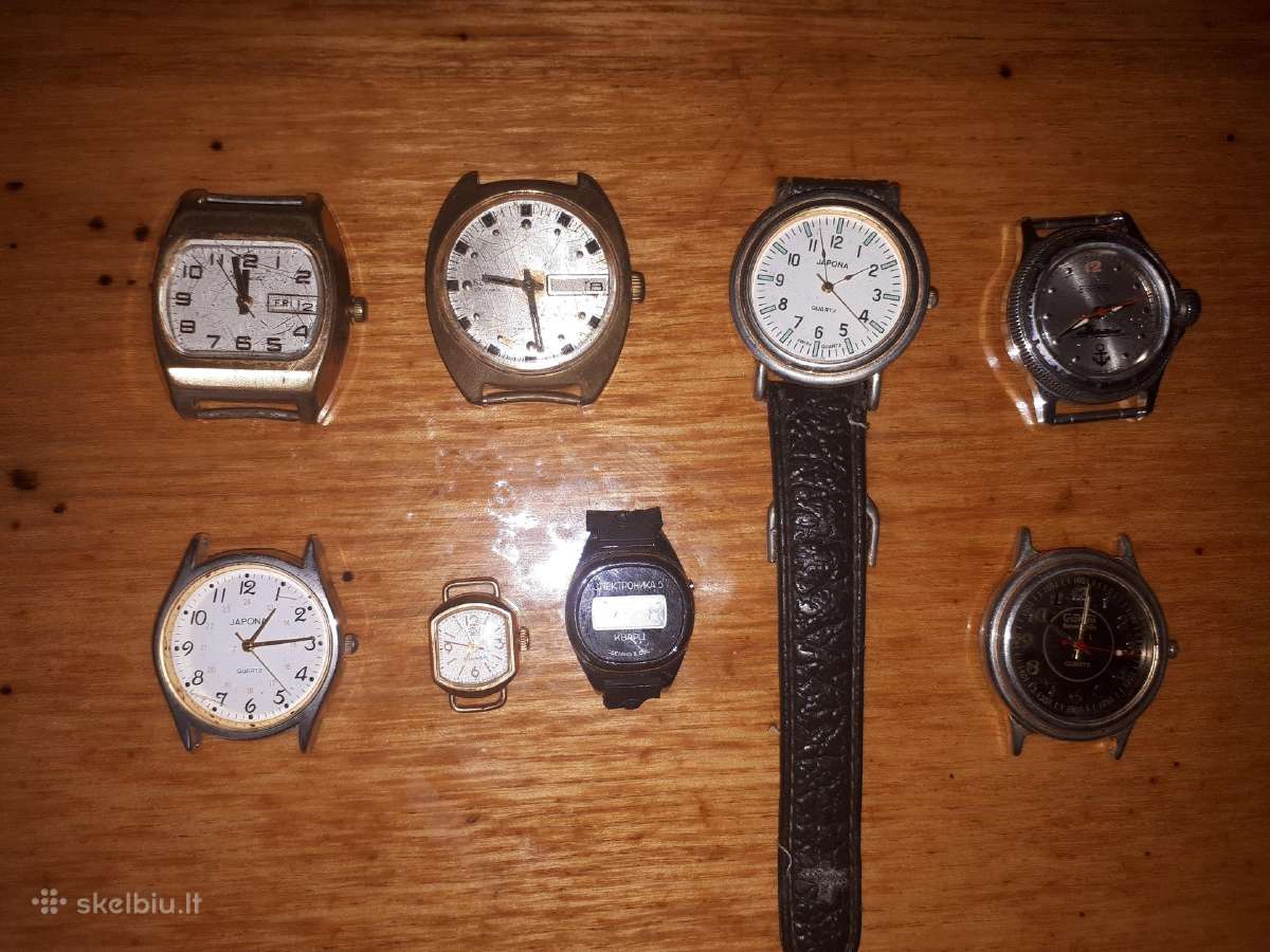 8 senoviniu laikrodžiu rinkinys