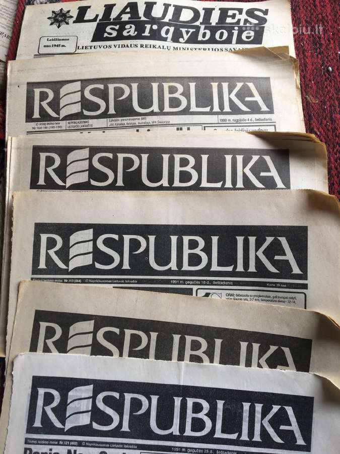 Įvairūs seni laikraščiai - nuotraukos Nr. 5