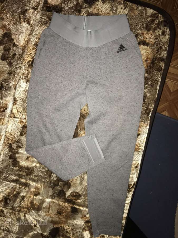 Parduodu vaikiška sportini kostiuma adidas . - nuotraukos Nr. 2