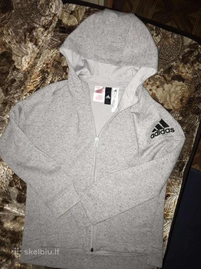 Parduodu vaikiška sportini kostiuma adidas . - nuotraukos Nr. 3