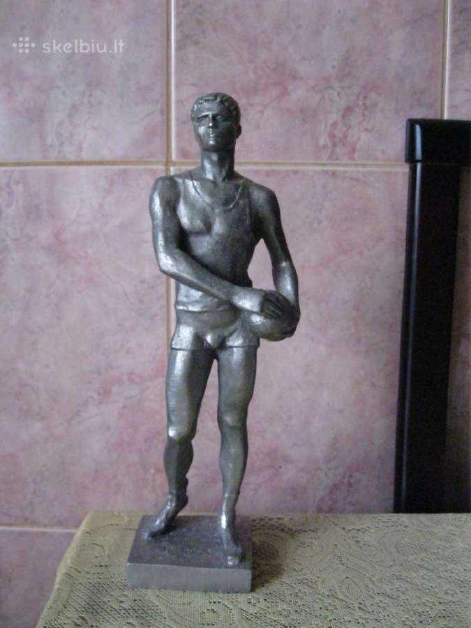 Reta – Didele CCCP Metaline Skulptura - Statulele