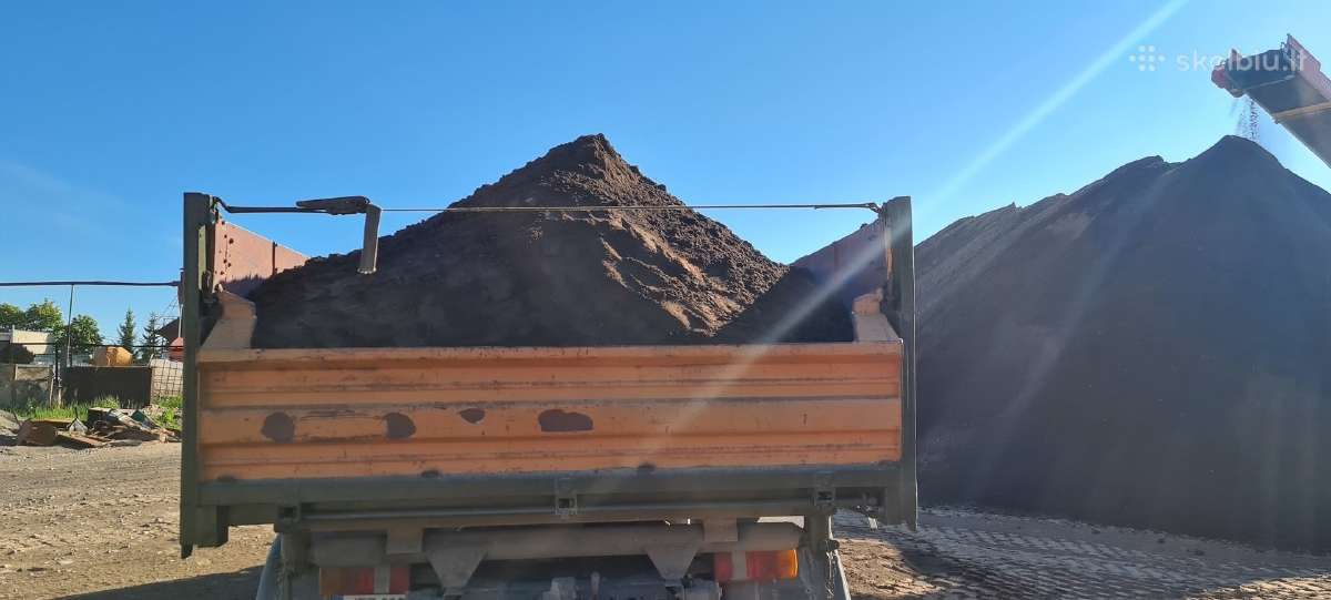 Sendiena Turim Labai Geros Kokybe Sijoto Juodzemio - nuotraukos Nr. 11