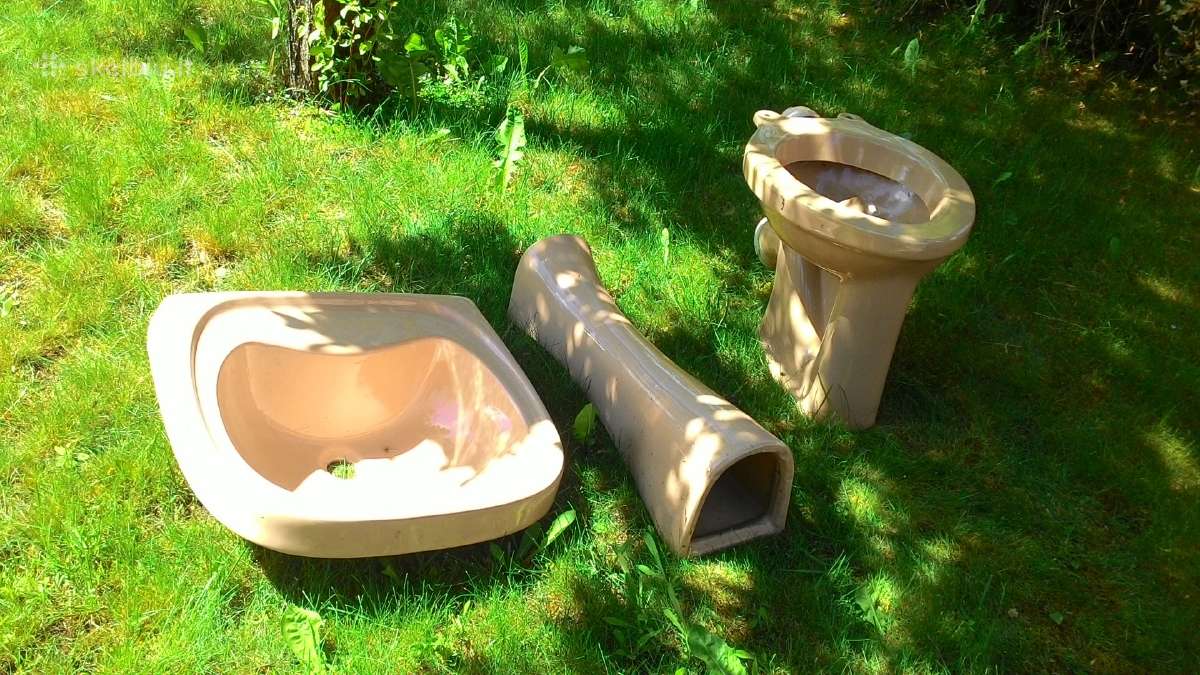 WC klozetas - nuotraukos Nr. 2