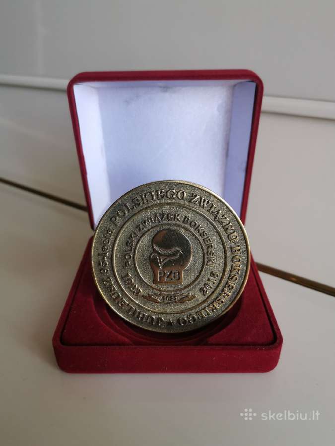 Parduodu sunkaus metalo, stalo medalį skirtą . - nuotraukos Nr. 5
