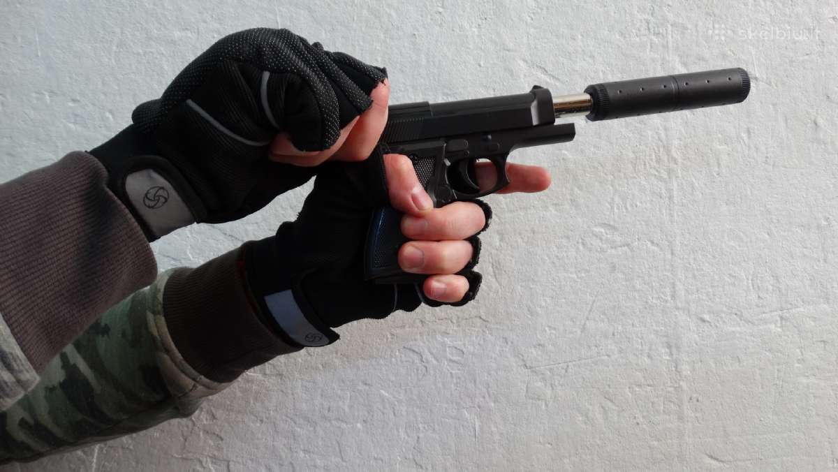 Beretta – Airsoft metalinis pistoletas su duslintu - nuotraukos Nr. 6