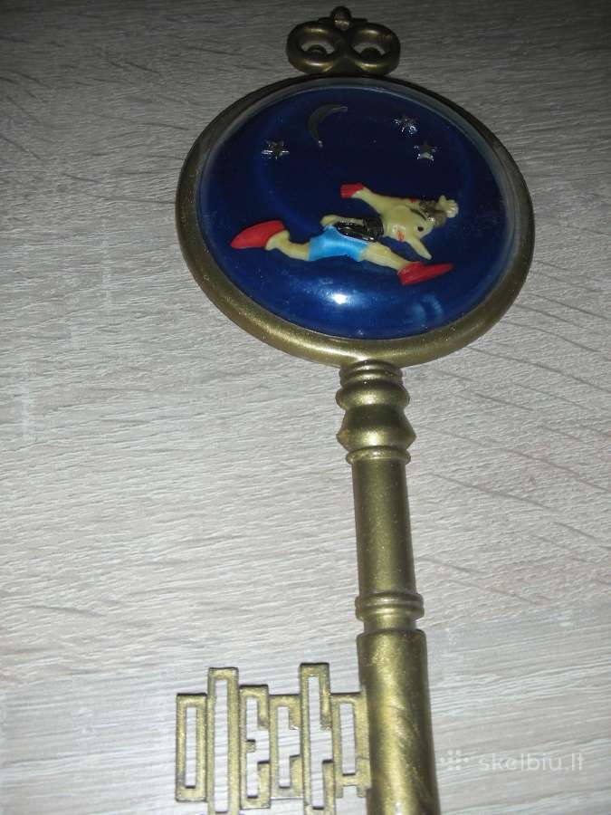 Interjero detalė į vaikų kambarį