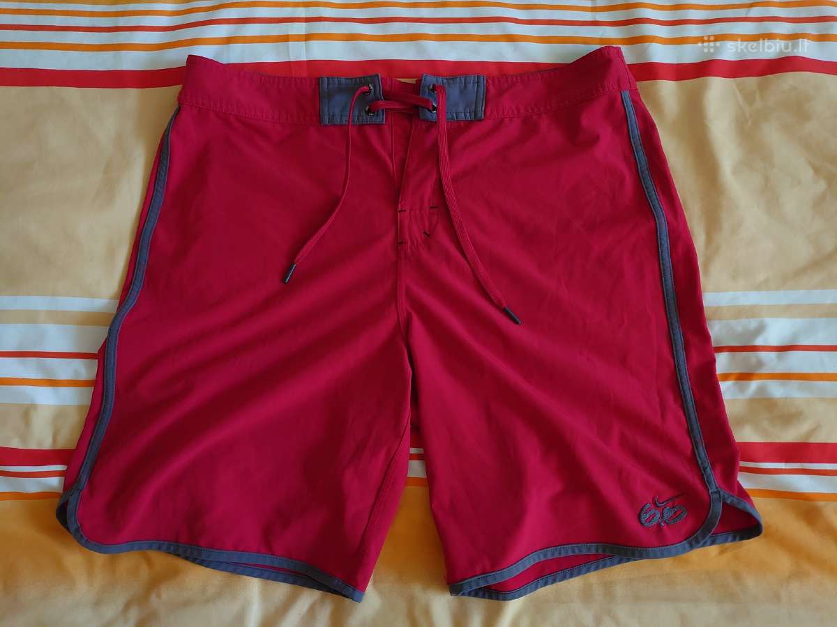 Vyriški šortai Nike.