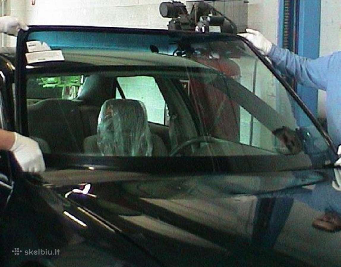 Automobilių Sunkvežimių stiklai - keitimas