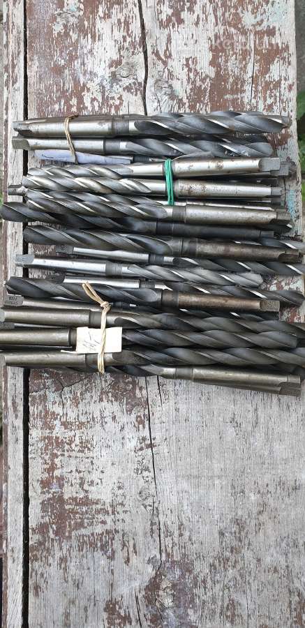 Grąžtai nauji metalui Vilniaus grąžtų gamyklos.