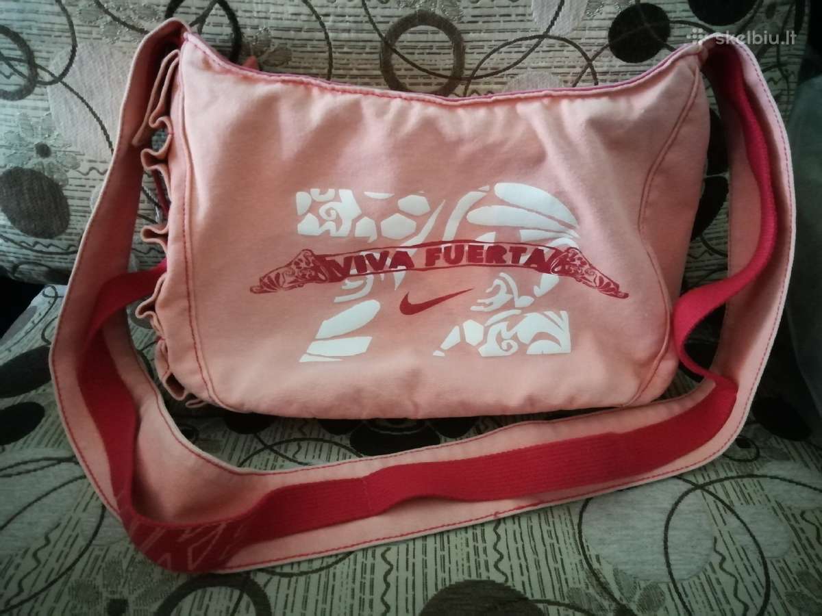 Nauja Nike rankine - nuotraukos Nr. 3