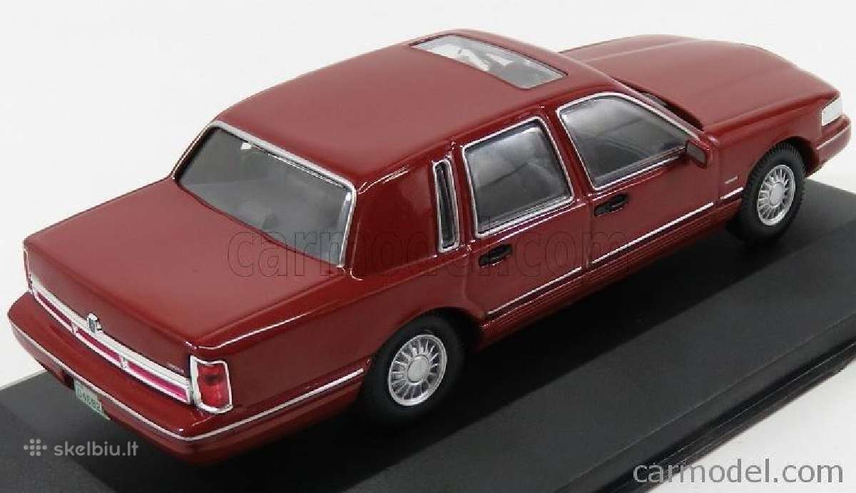 Lincoln Town