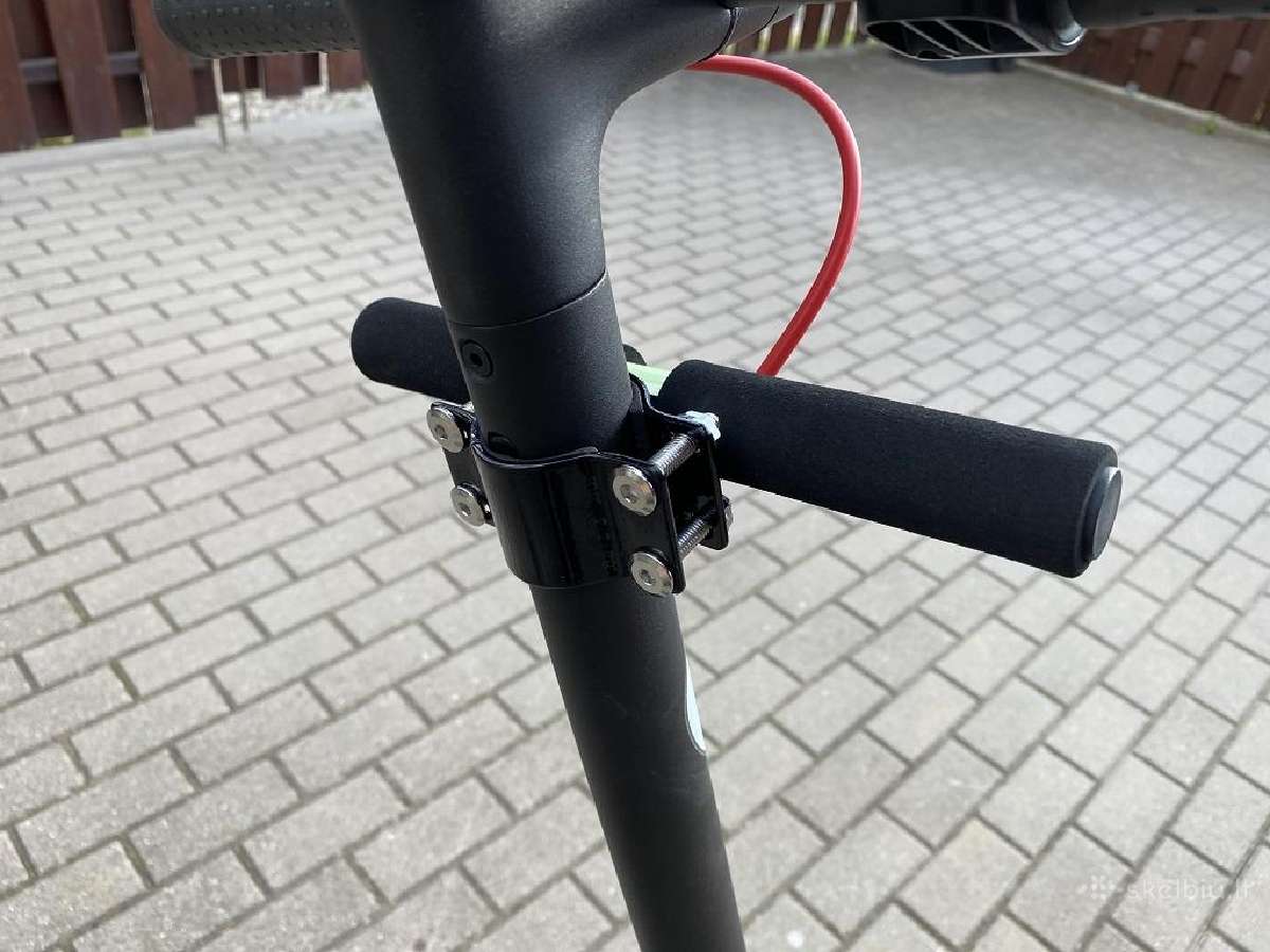 Xiaomi M365 Pro rankena vaikui - nuotraukos Nr. 3