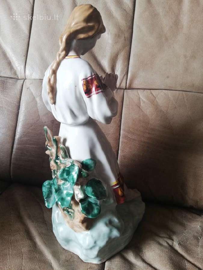 Sena ukrainieciu statulele - nuotraukos Nr. 2