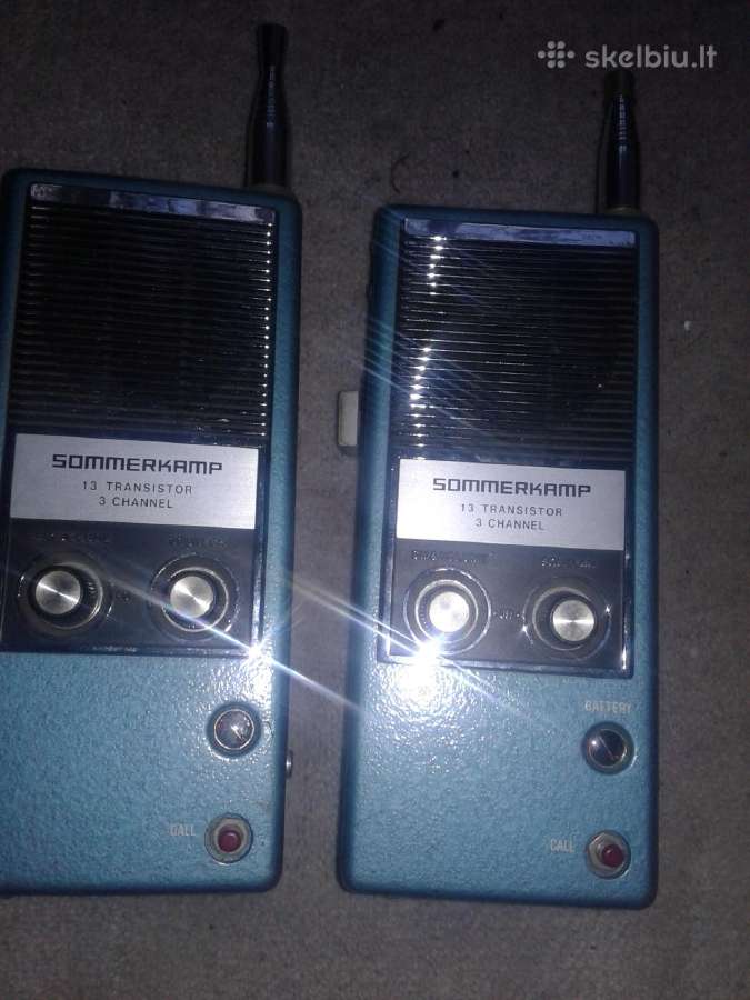 Retro nesiojamos stoteles