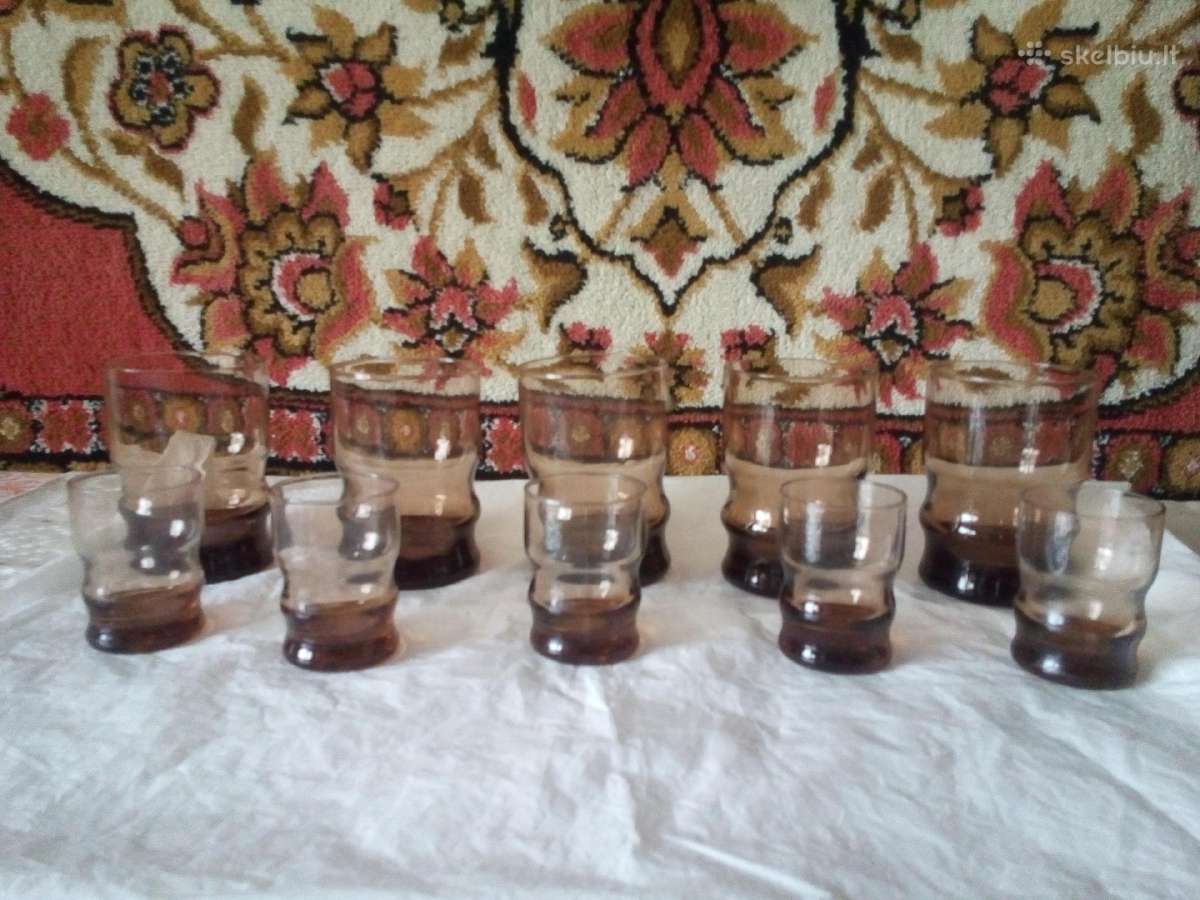 Stiklinių komplektas