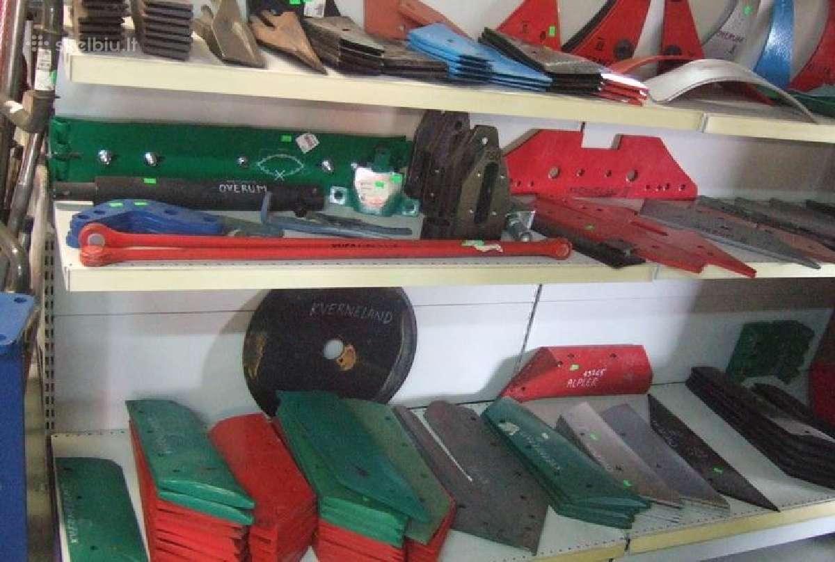 Dalys žemės įdirbimo technikai