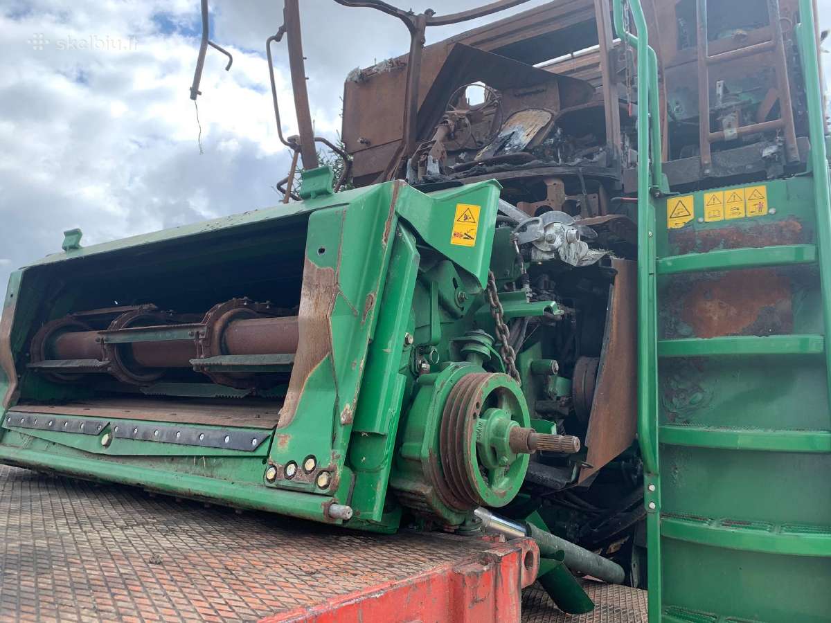 Kombainas John Deere T670 Ardomas Dalimis - nuotraukos Nr. 7