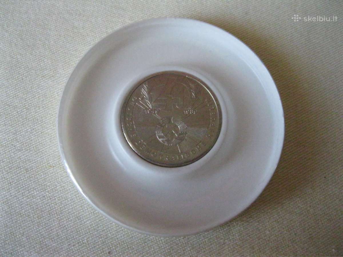 Medalis.zr. foto. Jokiu Kometaru Ar Panasiai -N