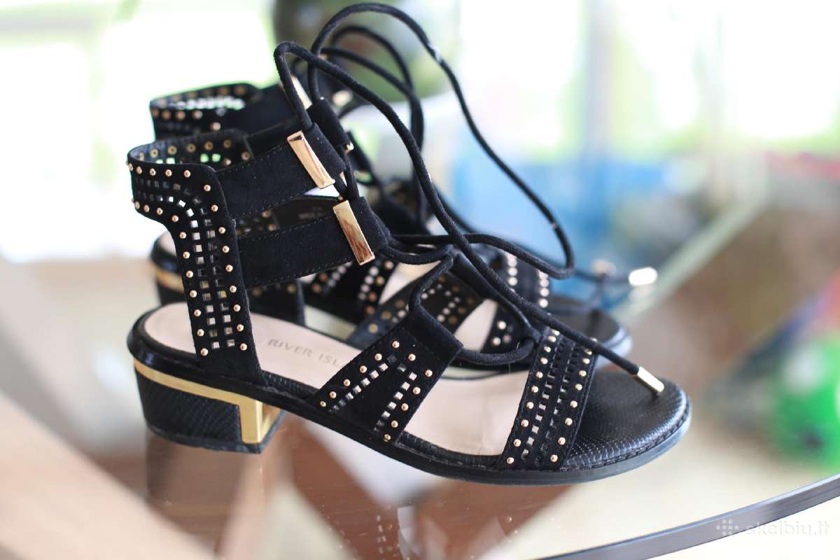 River Island basutės 36 dydis