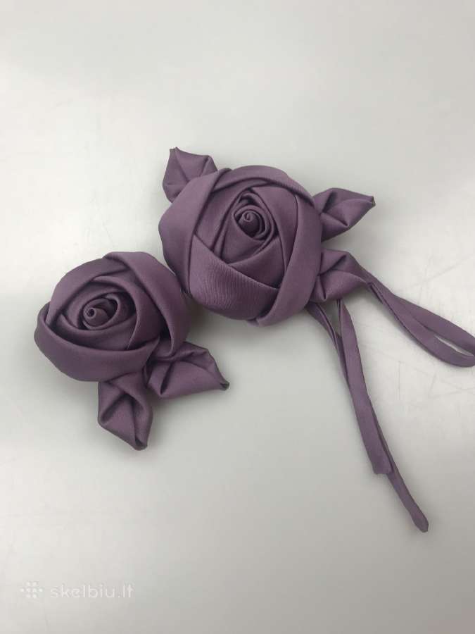Gėlė sagė violetine akvamarino