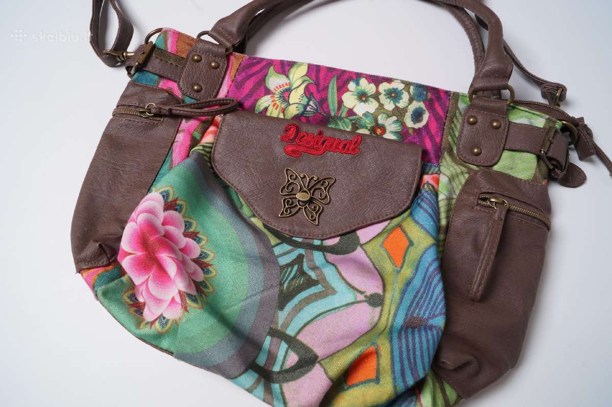 Desigual firmos rankinukas - nuotraukos Nr. 2