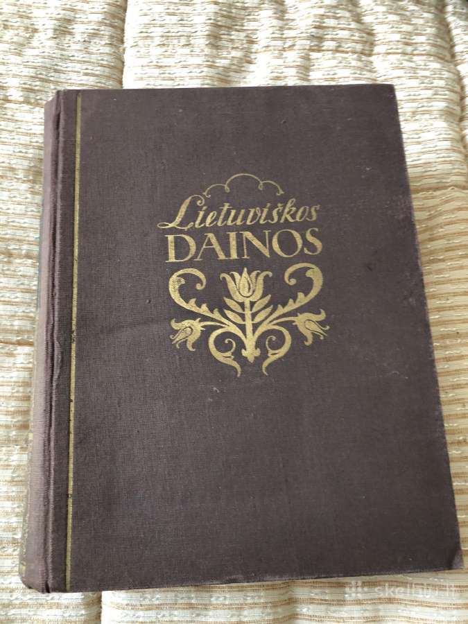 Knyga Lietuviškos dainos su natomis