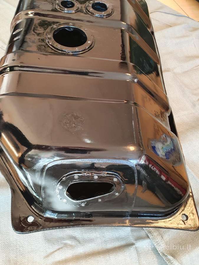 Toyota Land Cruiser 90-95,120 plastikinis bakas - nuotraukos Nr. 3