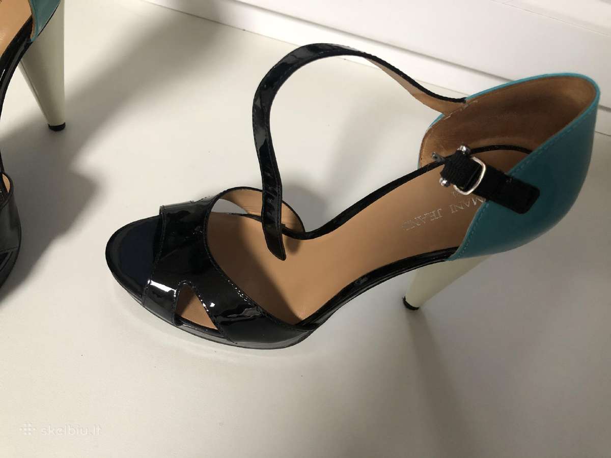 Moteriški aukštakulniai bateliai Armani 39d