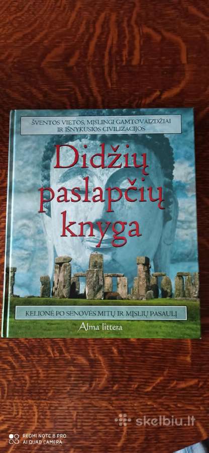 Parduodu knyga"didžių paslapčių knyga"