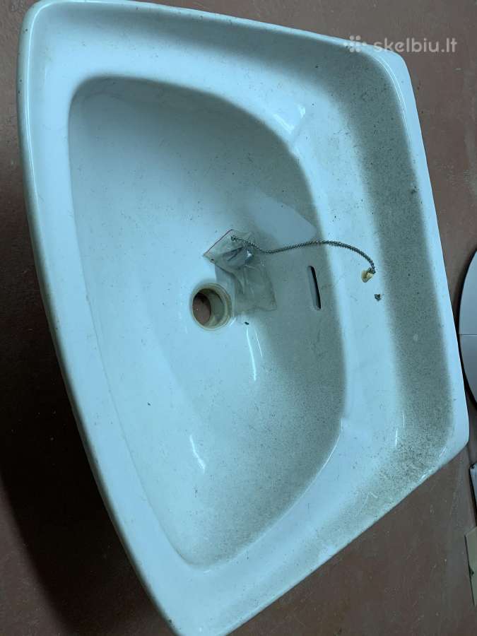 Kriauklė ir stovai