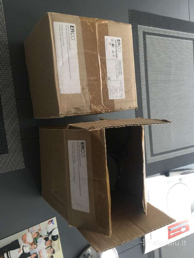 Įleidžiamos lempos 2 vnt Erco Made In Germany